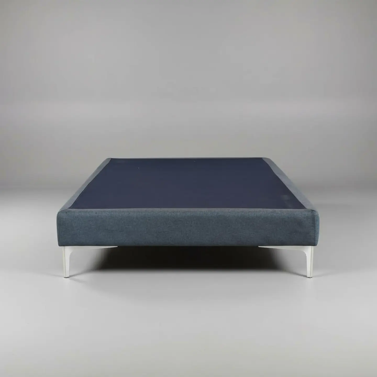 Base de Cama 1 Plaza Box 13 cm / Con Patas Metalicas y/o Satinada 1
