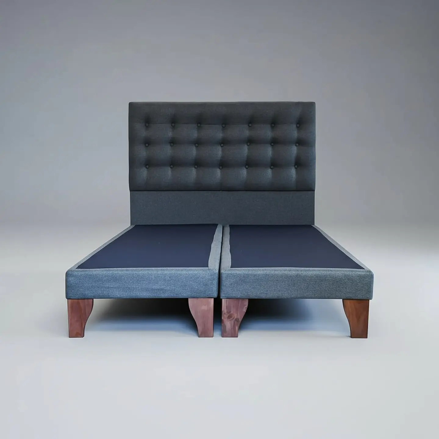 Base Para Cama King - Con Respaldo / Boton Capitonne 1