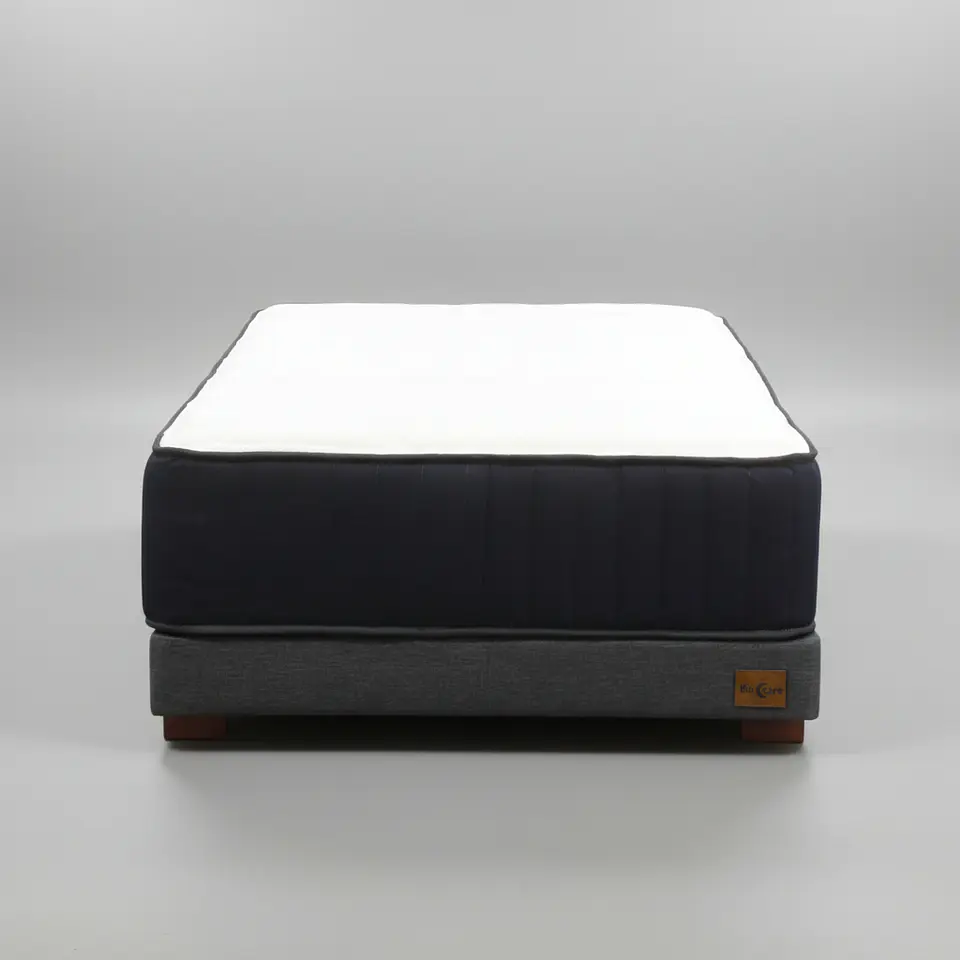 Cama 1.5 Plaza Box 13 cm + Colchon CIC - Patas De Madera  2