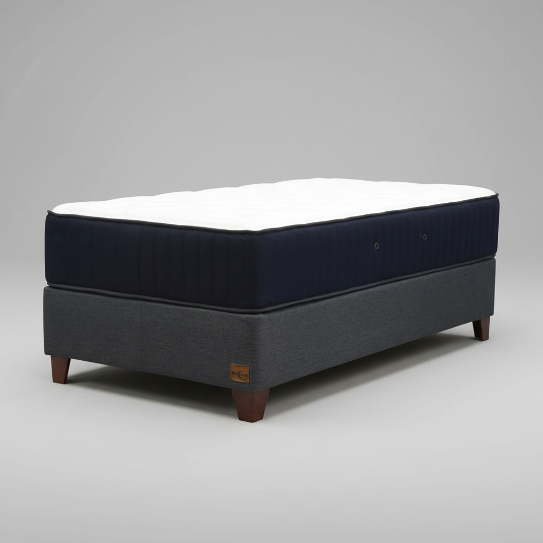 Cama 1.5 Plaza Box 30 cm + Colchon CIC - Patas De Madera 7