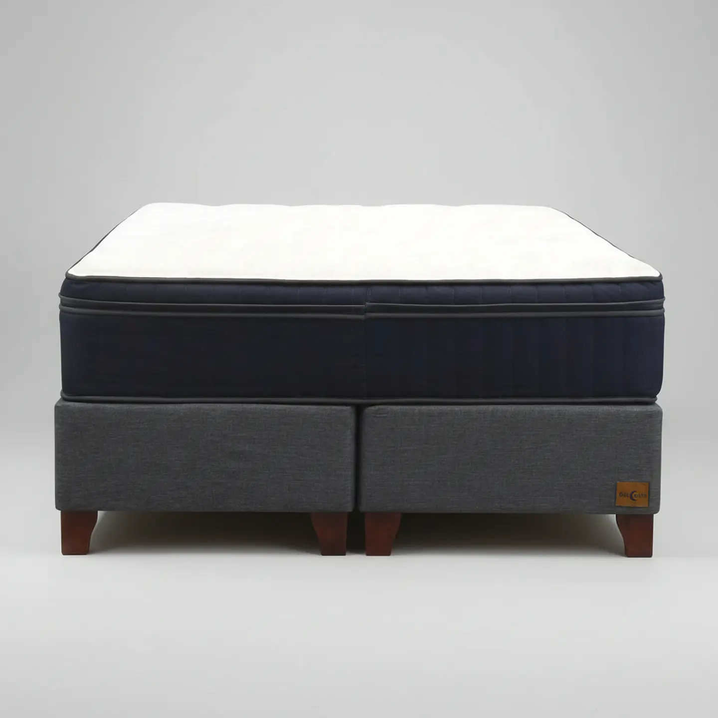 Cama 2 Plazas Box 30 cm + Colchon CIC - Patas De Madera 7