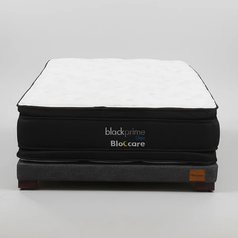 Cama 1.5 Plaza Box 8 cm + Colchon Black Prime - Modelo Dos - Patas De Madera (Gris)