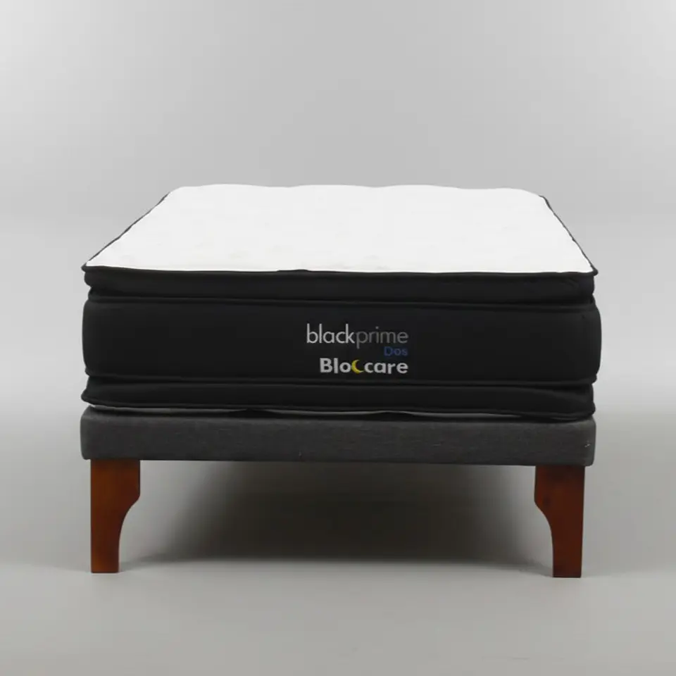 Cama 1.5 Plaza Box 8 cm + Colchon Black Prime - Modelo Dos - Patas De Madera (Gris) 8