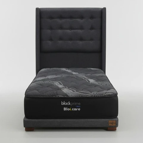 Cama 1 Plaza Box 8 cm + Colchon Black Prime - Modelo Uno + Respaldo / Con Patas De Madera (Gris)