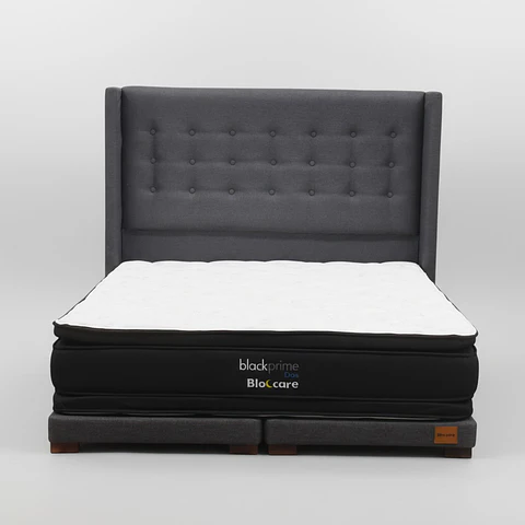 Cama 2 Plaza Box 8 cm + Colchon Black Prime - Modelo Dos + Respaldo / Con Patas De Madera (Gris)