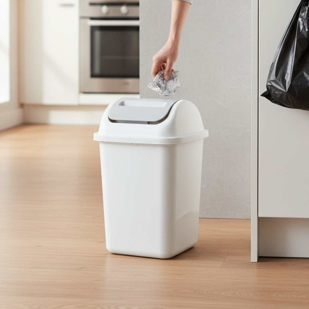 Pack 1 Basurero Plástico De 10 Litros + 1 Rollo 100 bolsas 40x50 cm 4