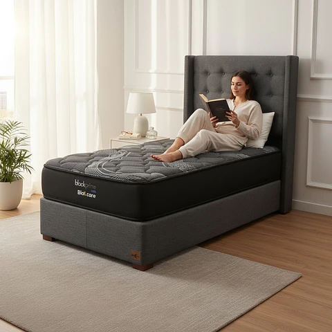 Cama 1.5 Plaza Box 30 cm + Colchon Black Prime - Modelo Uno + Respaldo / Con Patas De Madera (Gris)