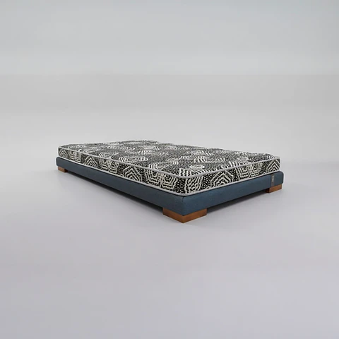 Cama 1 Plaza Box 8 cm + Colchon Modelo Ideal / Con Patas De Madera (Gris)