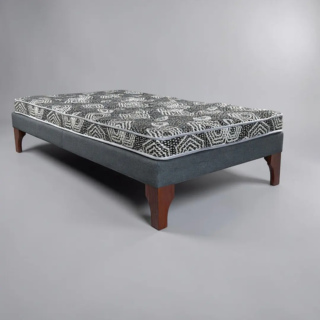 Cama 1.5 Plaza Box 13 cm + Colchon Modelo Ideal / Con Patas De Madera (Gris) 10