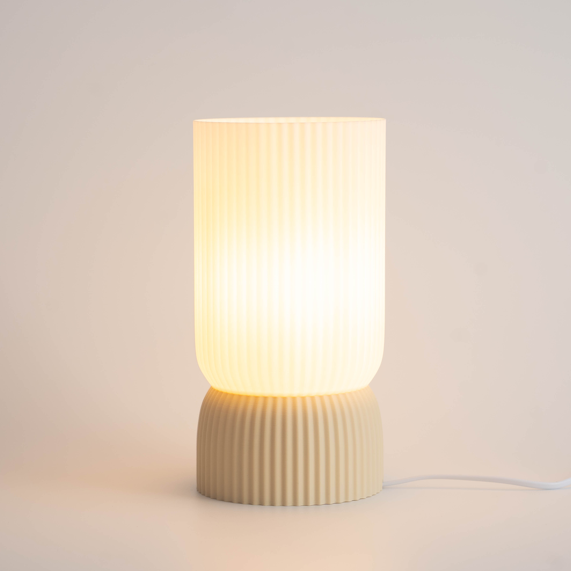 Lunor – Lámpara 1