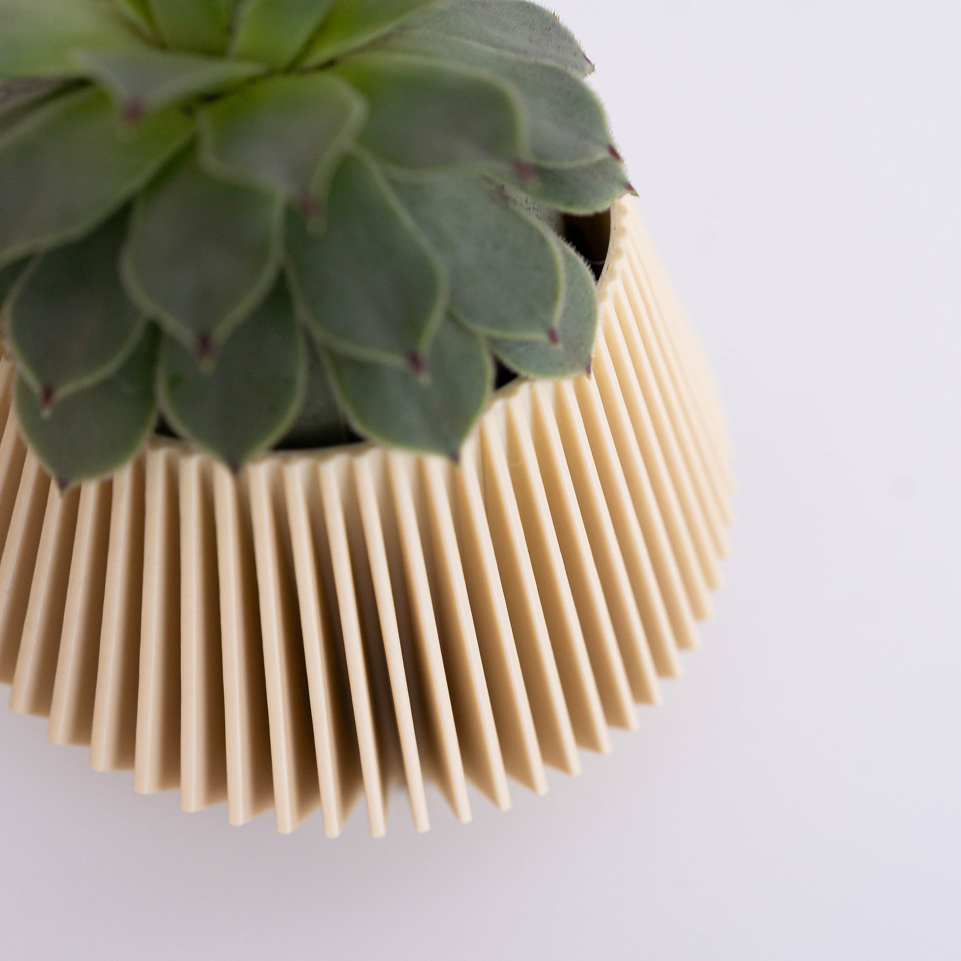 Verta – Macetero facetado 5