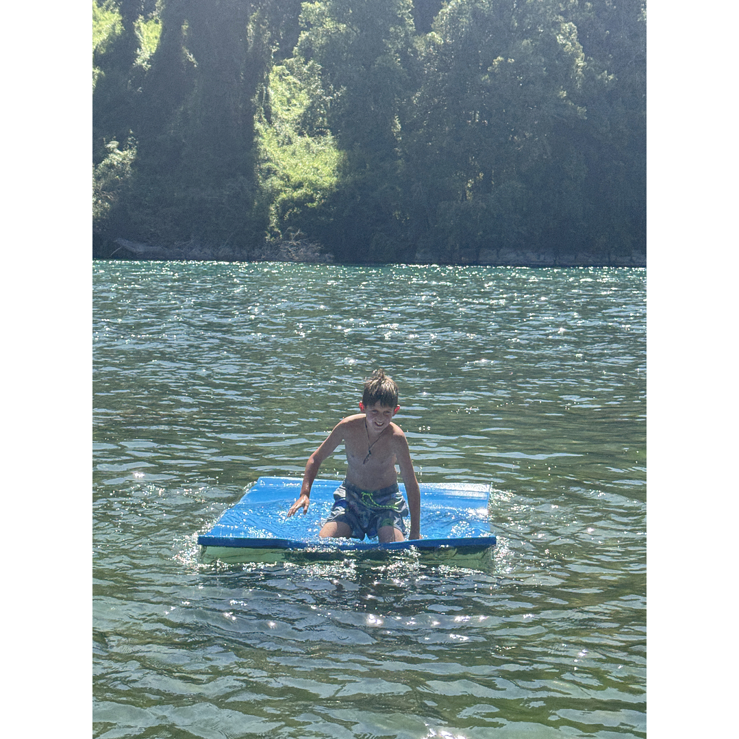 Flotador gigante para agua y piscina Floki 7