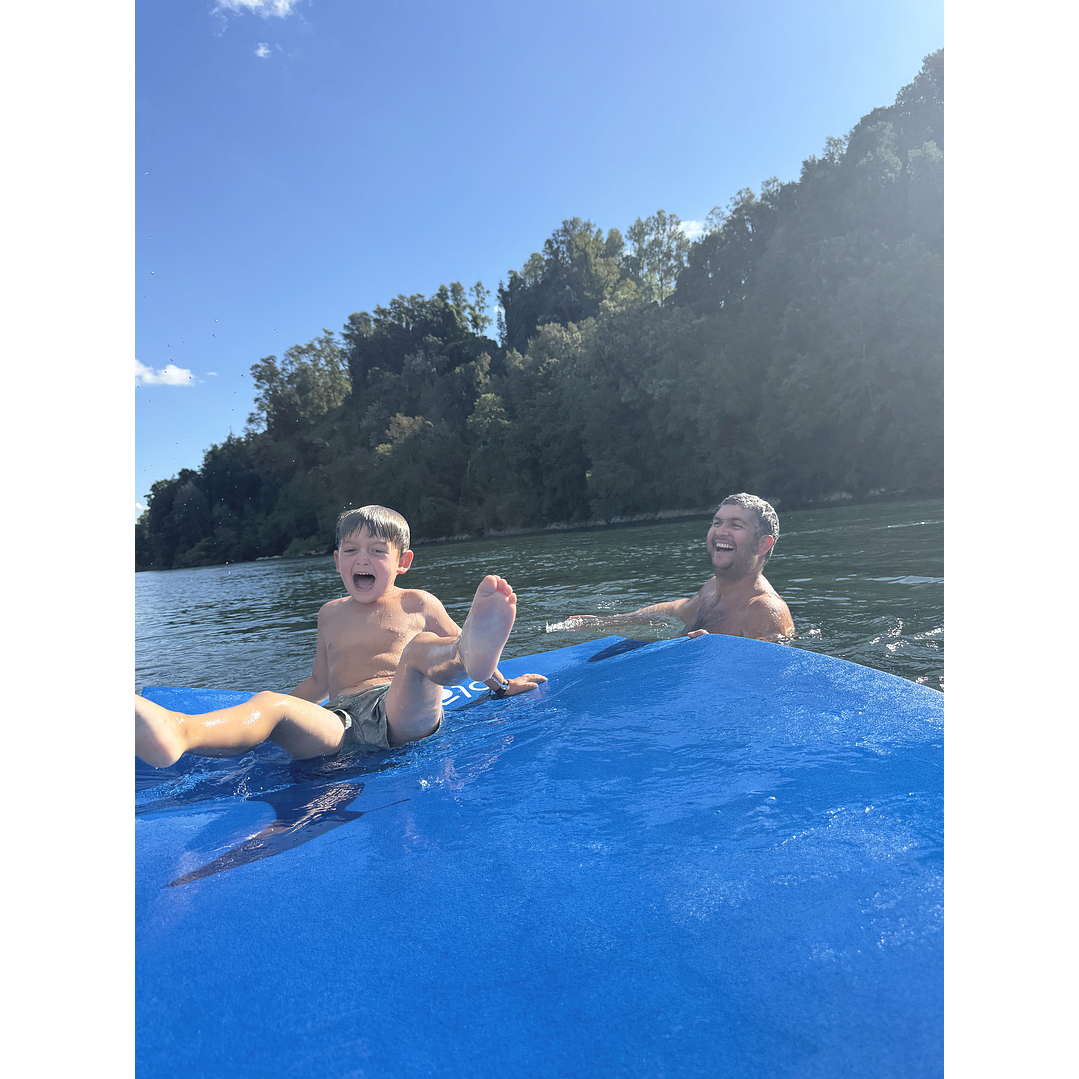 Flotador gigante para agua y piscina Floki 9