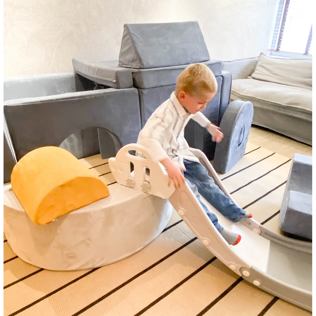 Pack de Regalo Plaza en Casa Sillón Blokid +  Arkid + Puerta + Resbalín Tobo 4