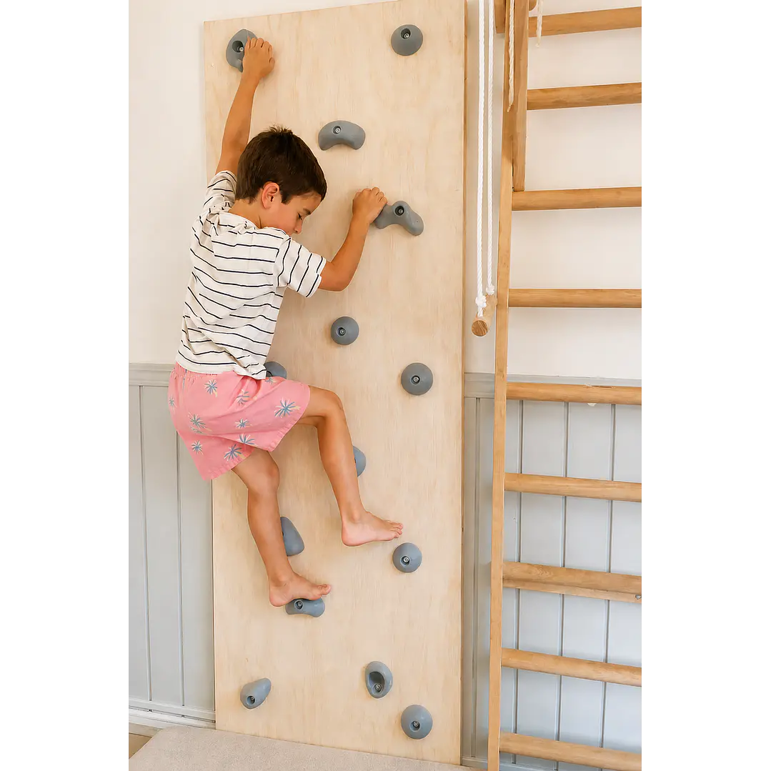 Muro de escalada con presas piedras de escalada de resina armado listo para muro 2