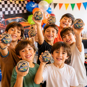 Pack 12 Sorpresas de Cumpleaños – Pista de Autos