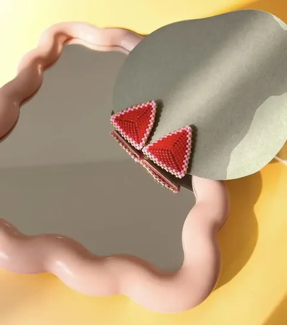 Aros Sankaku Rojo Y Rosado Con Detalles En Oro. Pendientes 4