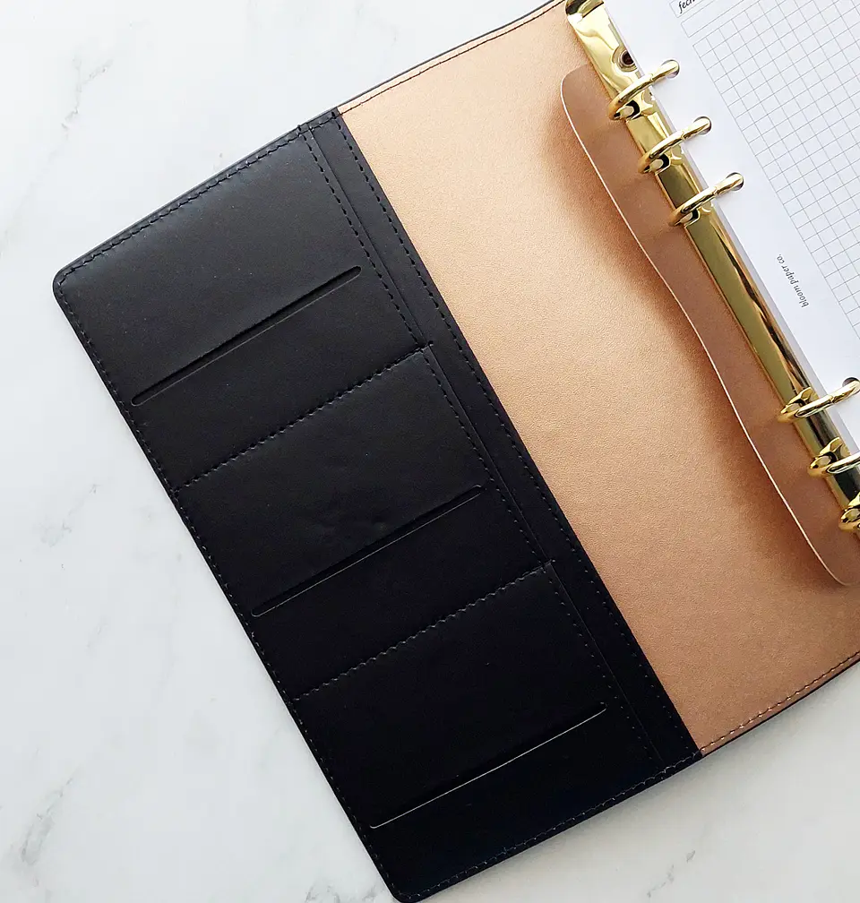 The Luxe Binder | A5 | Negro (2da Selección) 5