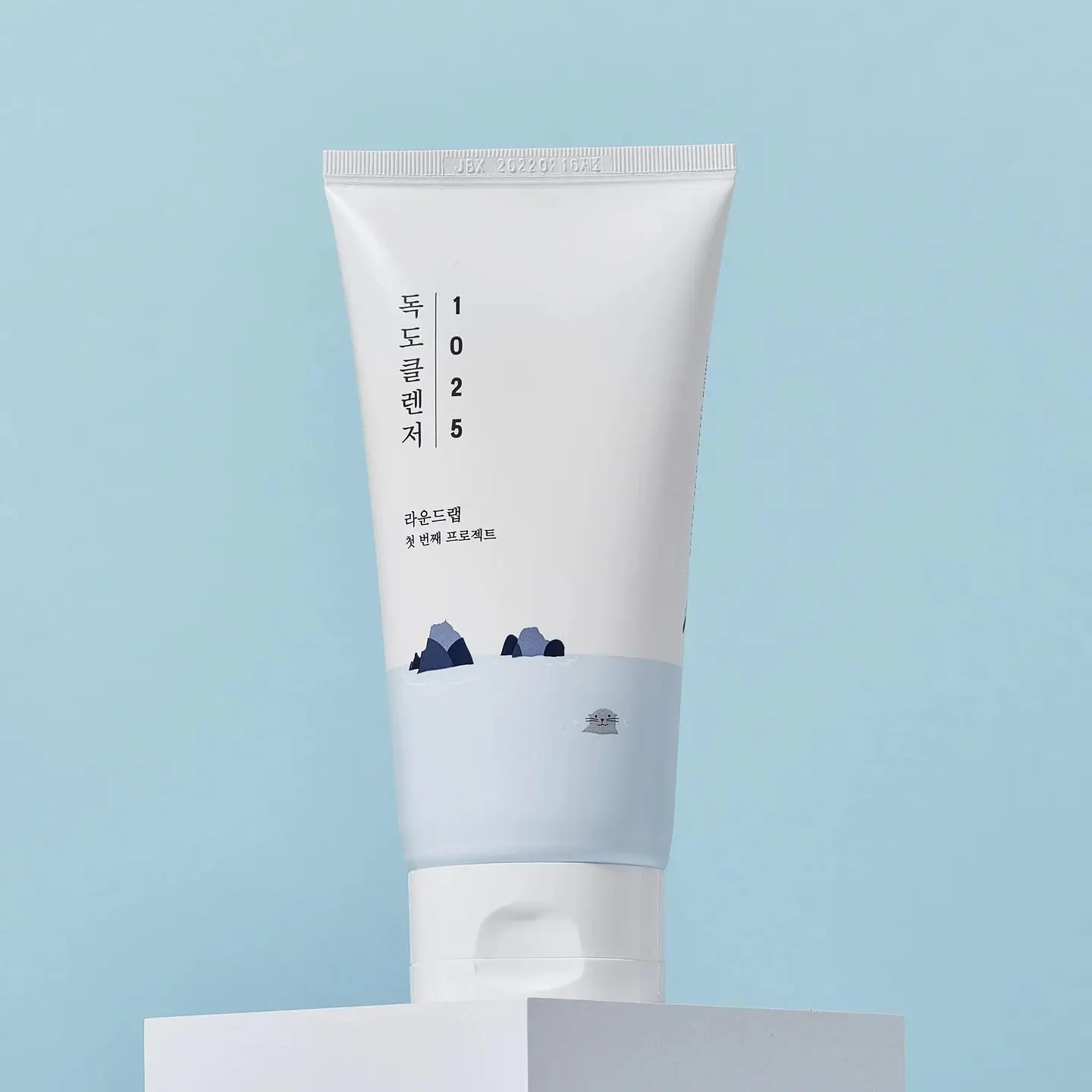 Round Lab 1025 Dokdo Cleanser 150 ml 1