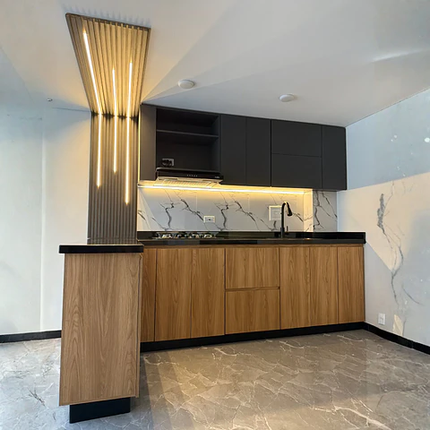 Cocina Madera y Negro