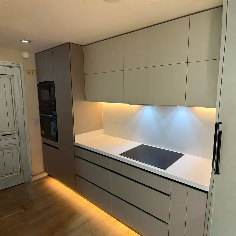 Cocina Gris Moderna 1