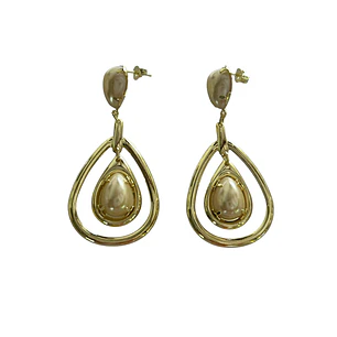 Aros gota y perlas enchapado en oro