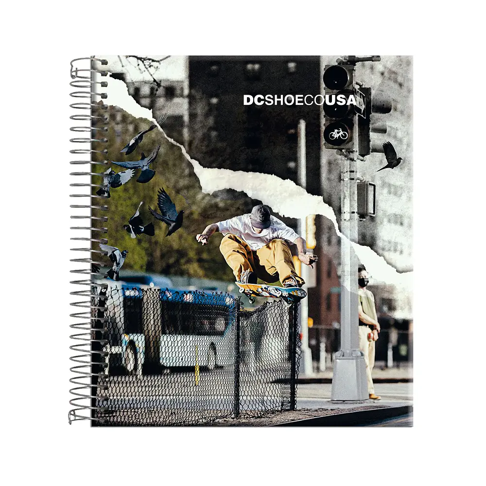 CUADERNO BOOK 150 HOJAS 7MM DC SKATE