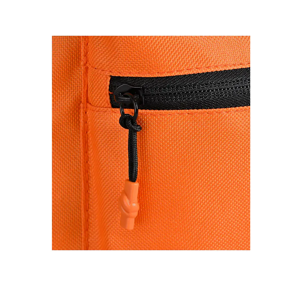 MOCHILA PROTON CHAINSAW MAN 22 LTS