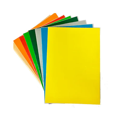 CARPETA PLASTIFICADA SIN ARCHIVADOR AUCA - DIFERENTES COLORES
