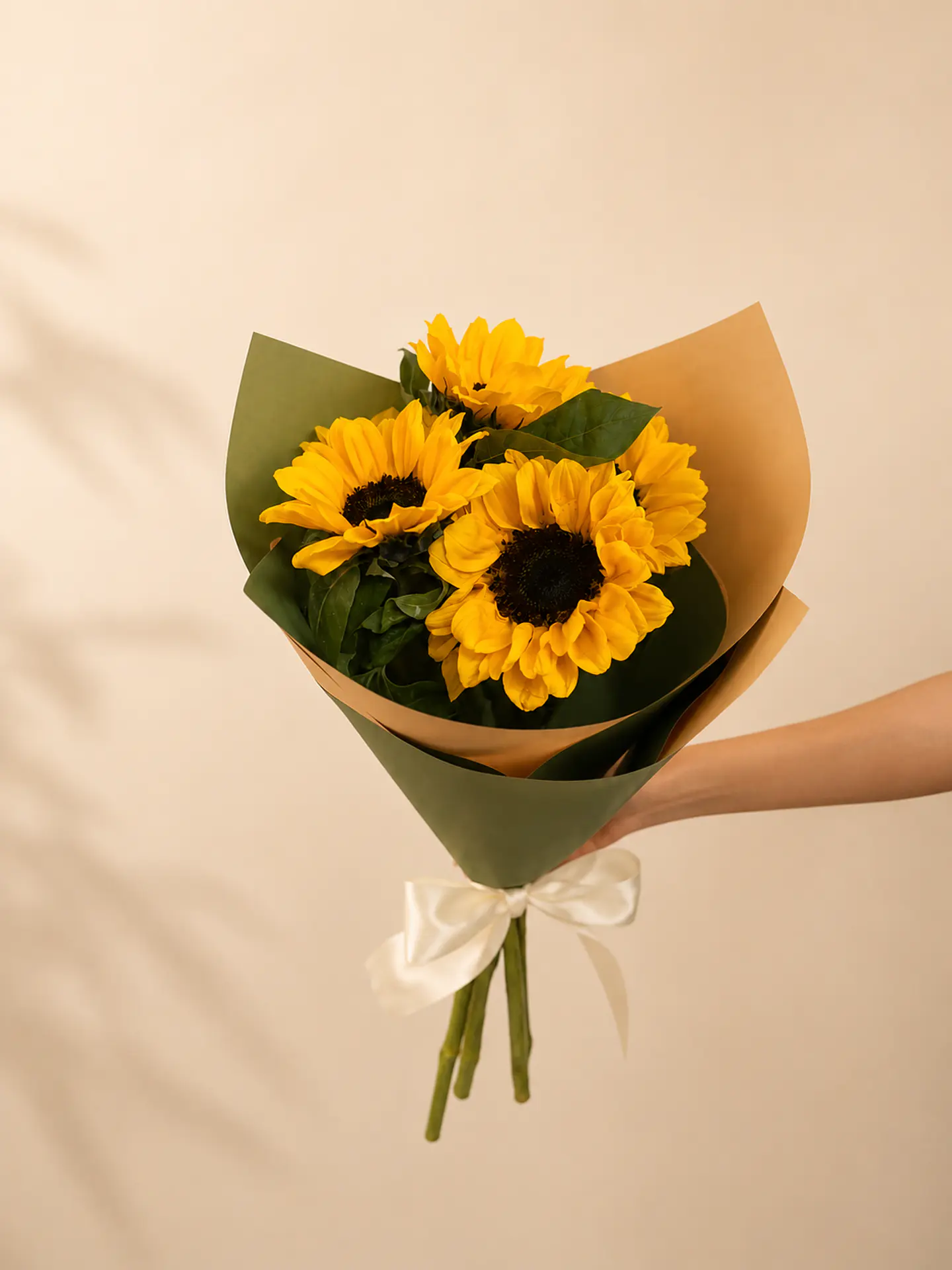 Ramo de 5 Girasoles 4