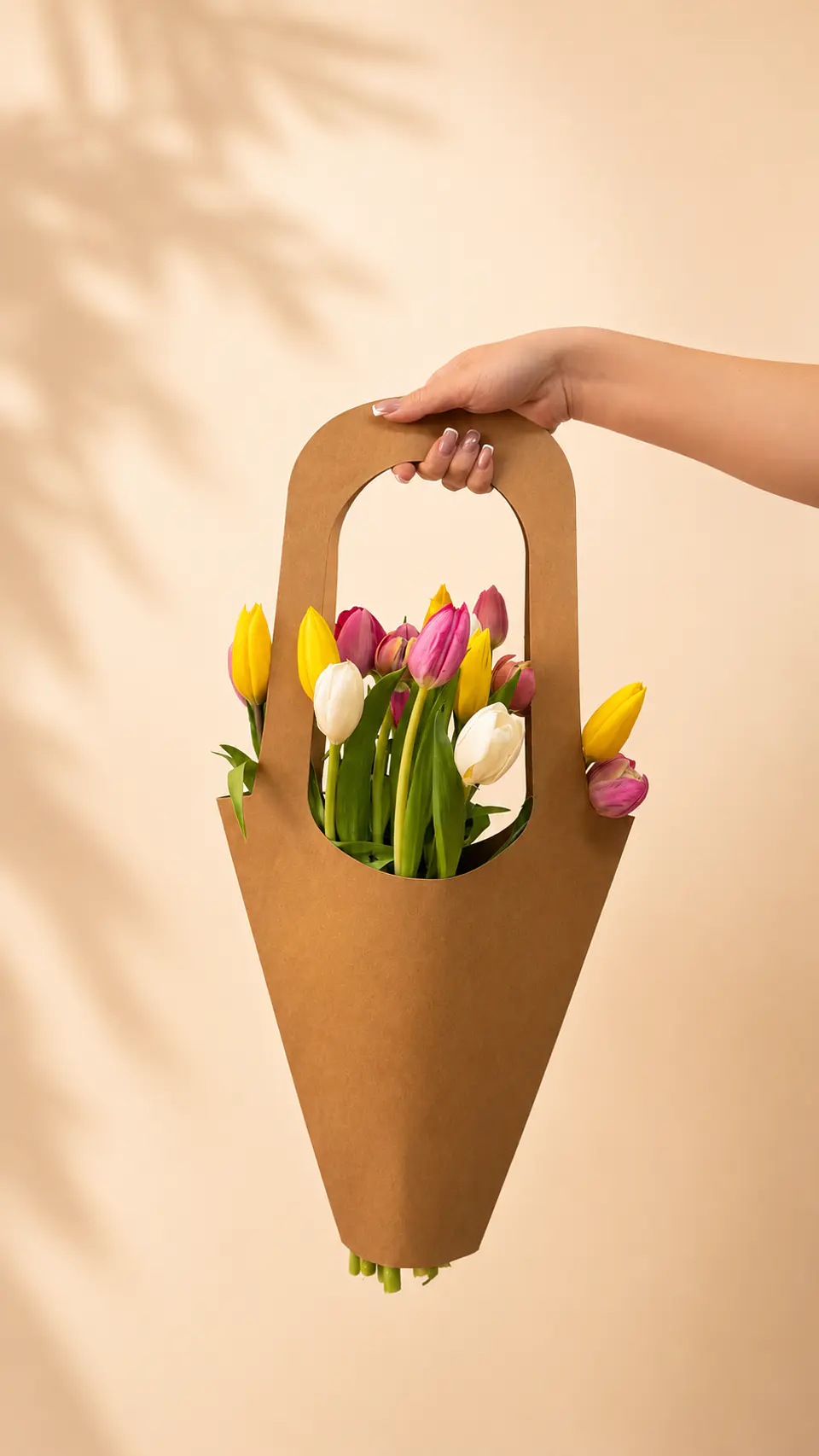 Bolso Floral Grande de 20 Tulipanes 1