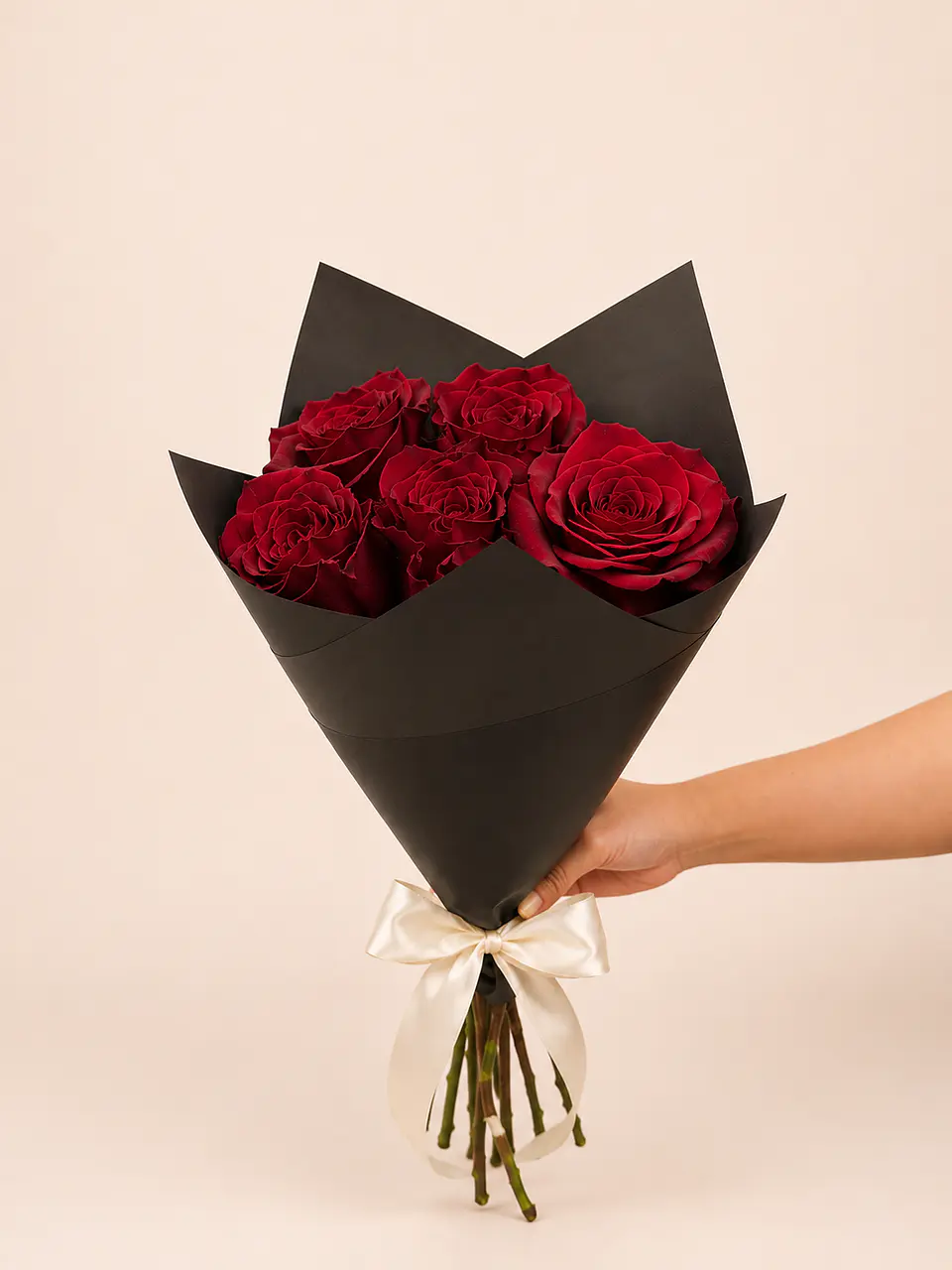 Ramo de 5 Rosas Rojas 1