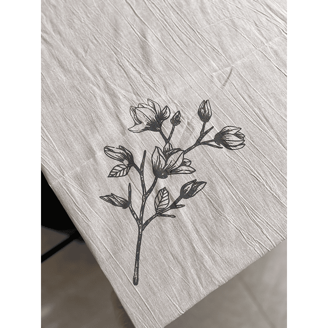 Mantel estampado Magnolia Gris