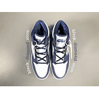 Air Jordan 1 Retro High Midnight Navy 4