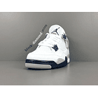 Air Jordan 4 Midnight Navy 1