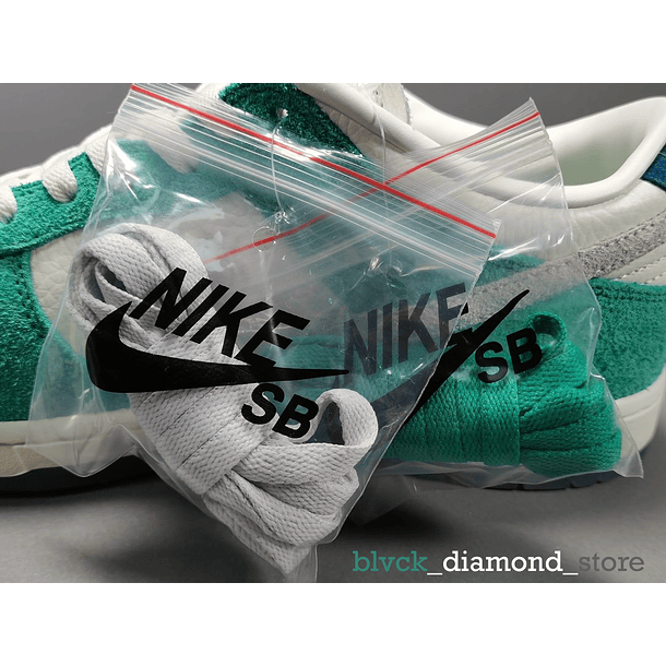 Nike Dunk Low x Kasina Neptune Green 9