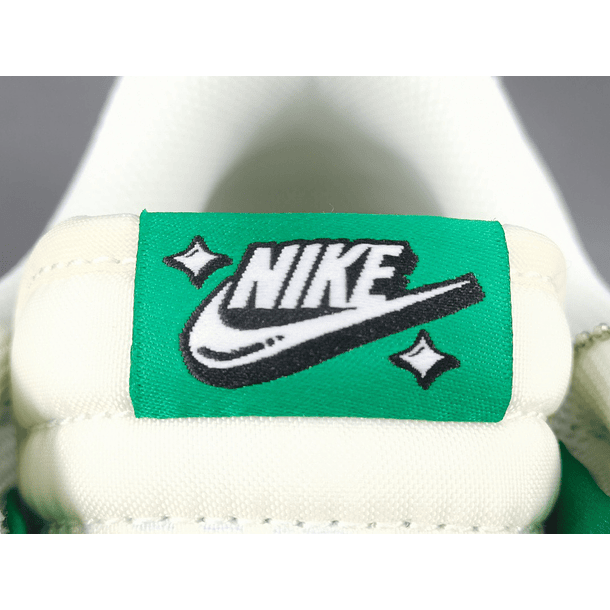 Nike Dunk Low SE Lottery Malachite 6