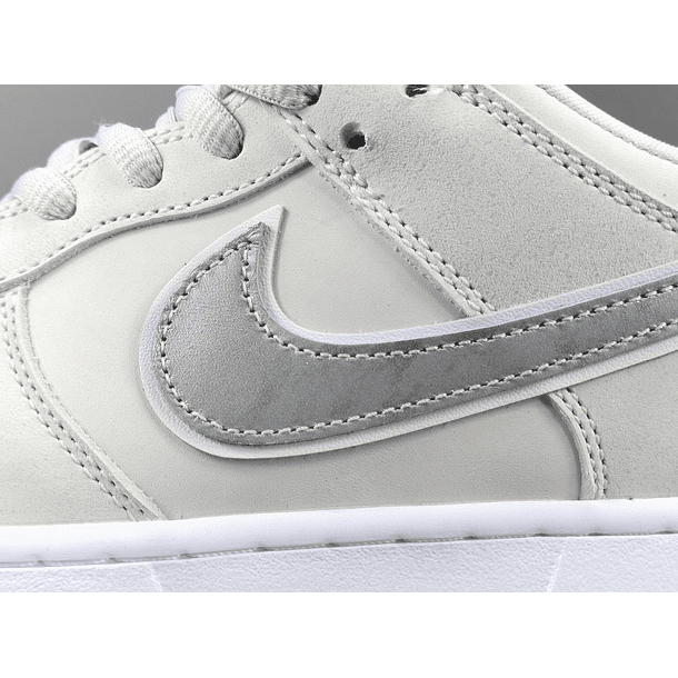 Nike Dunk SB Low x Concepts White Lobster 9