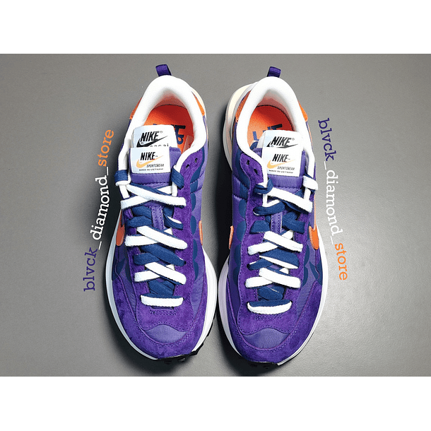 Nike x Sacai VaporWaffle Dark Iris 5