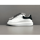 Alexander McQUEEN Oversized White/Black 1
