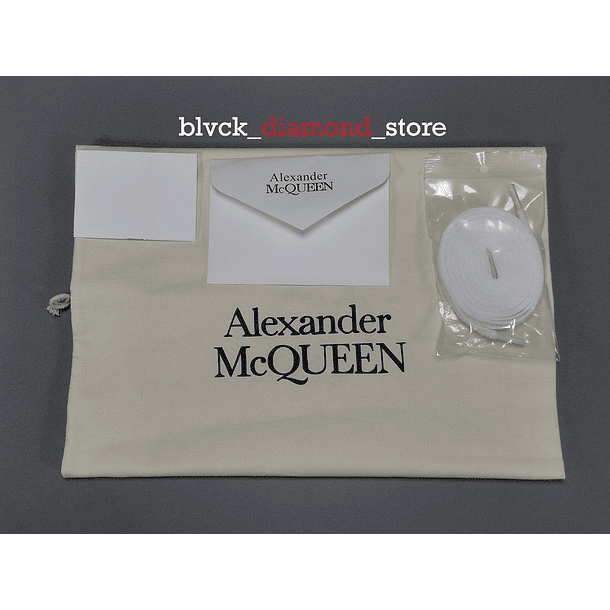 Alexander McQUEEN Oversized White/Lust Red 11