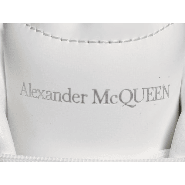 Alexander McQUEEN Oversized White/Gold 7