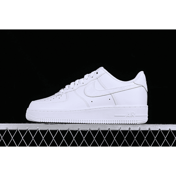 Nike Air Force 1 Low 07 White 1