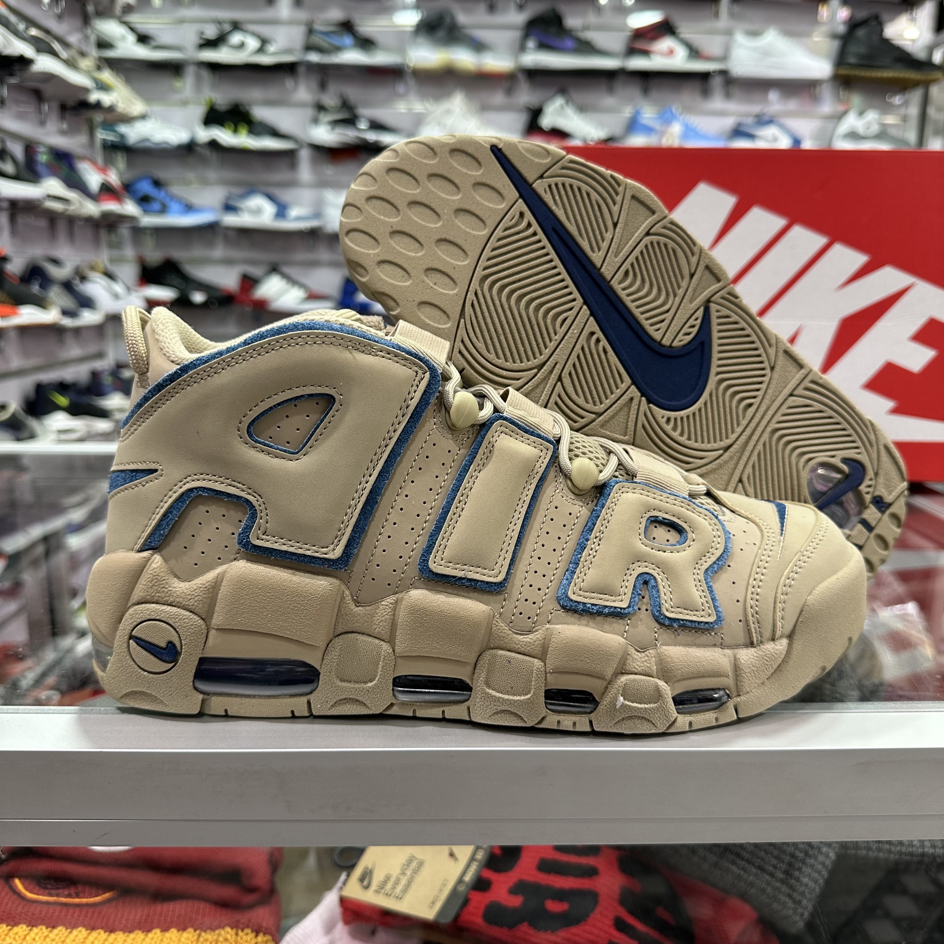 Nike Air More Uptempo