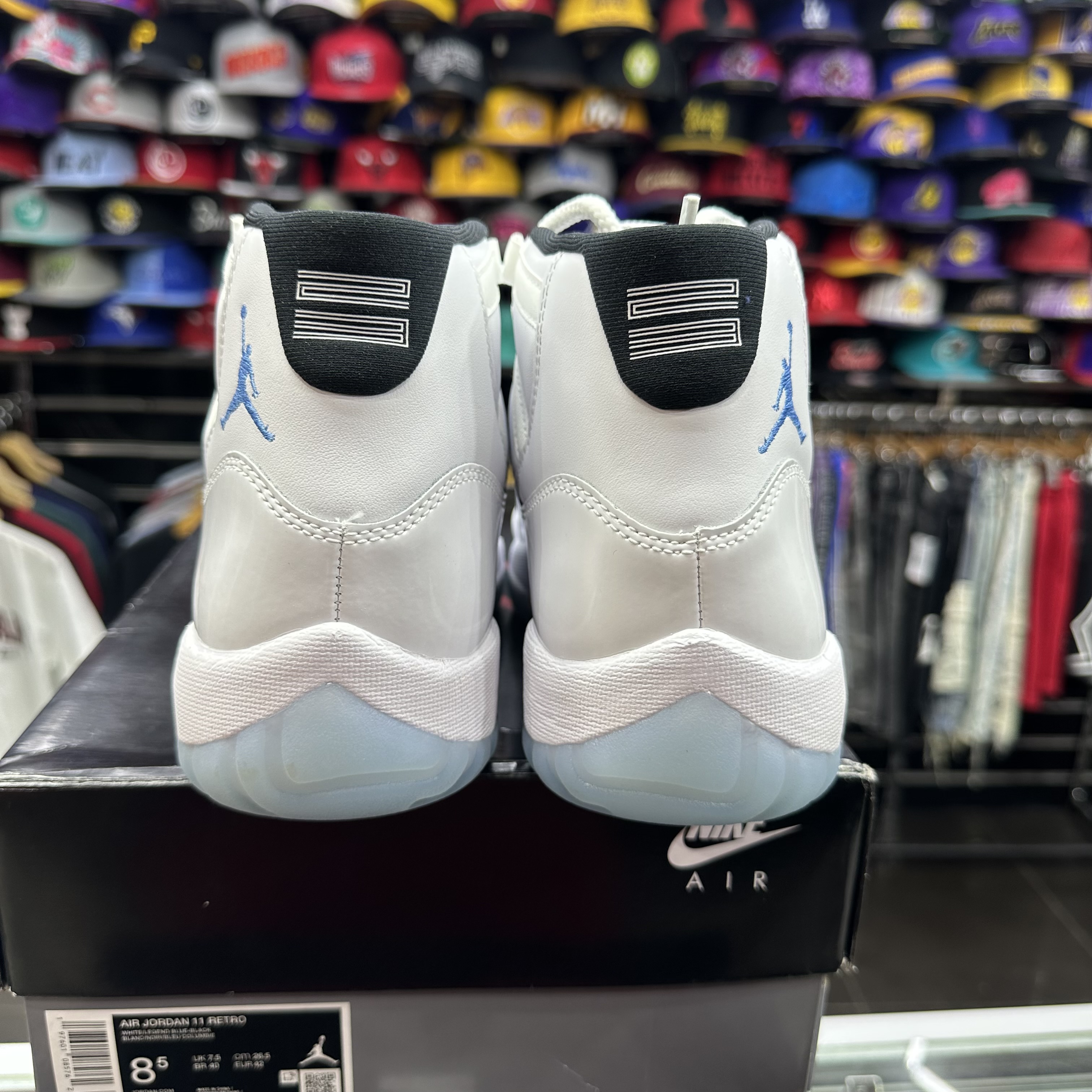 JORDAN RETRO 11 LEGEND BLUE