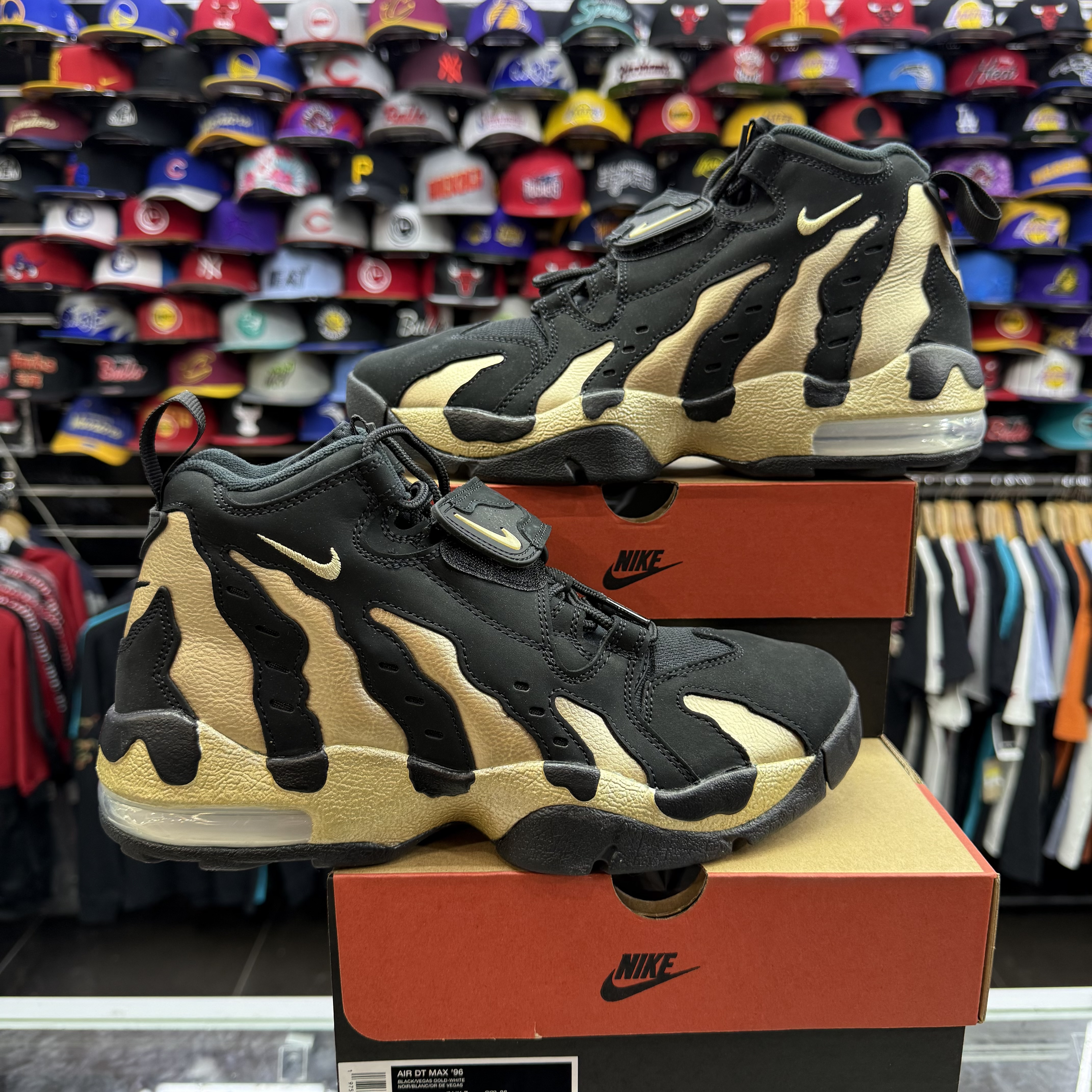 NIKE AIR DT MAX 96 