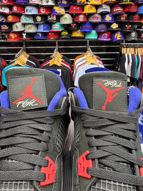 JORDAN RETRO 4 RARE AIR