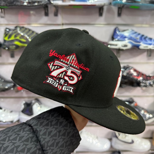 GORRO NY YANKEES CERRADO