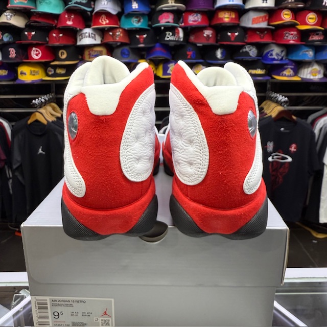 JORDAN RETRO 13