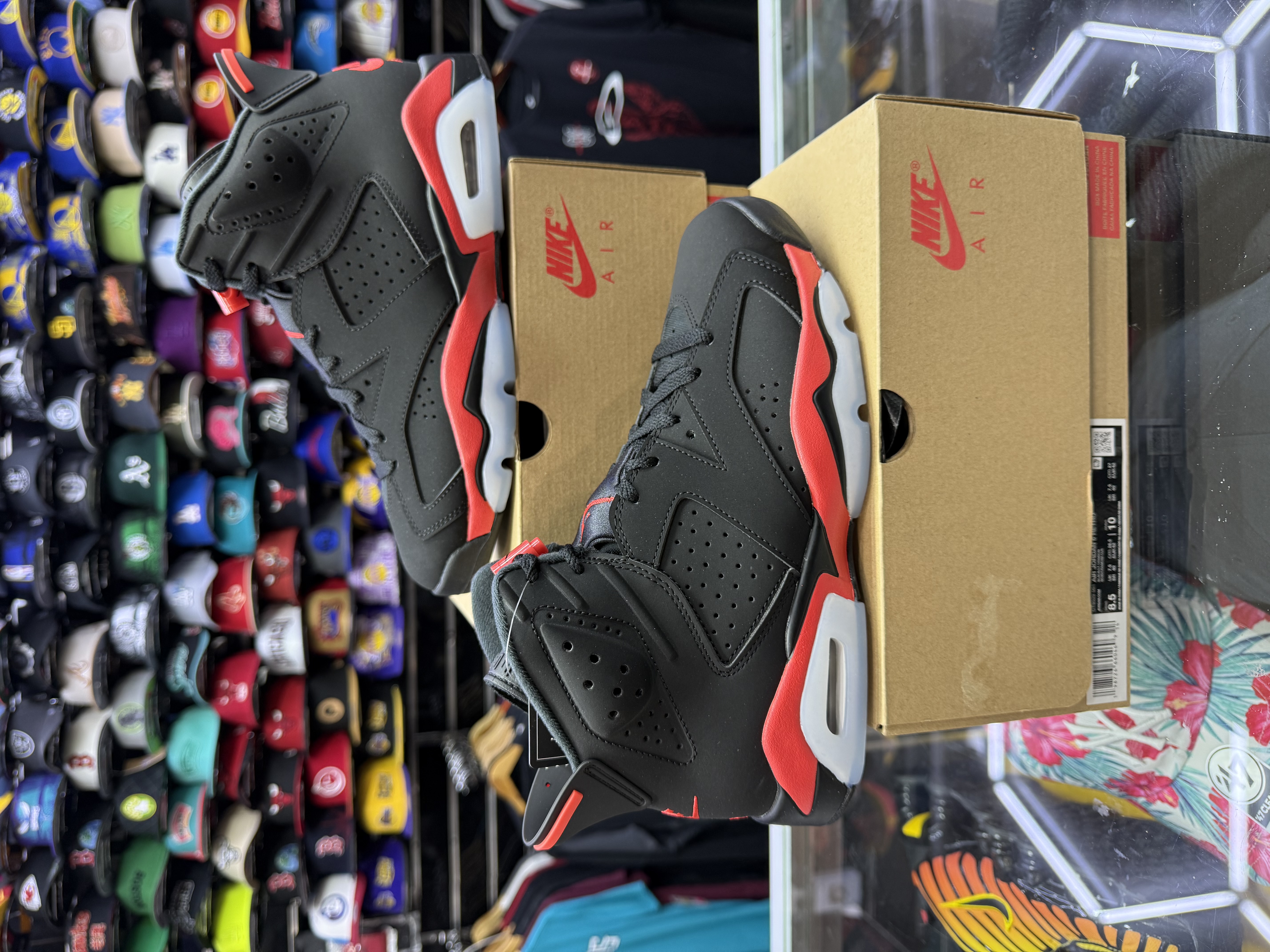 JORDAN RETRO 6 INFRARED